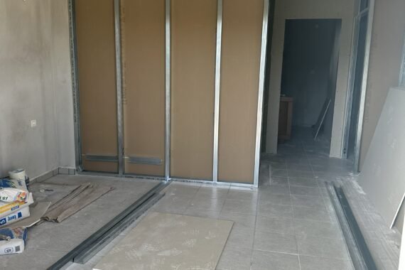 ΑΝΑΚΑΙΝΙΣΗ ΔΙΑΜΕΡΙΣΜΑΤΩΝ - ΝΕΡΟΚΟΥΡΟΥ ΧΑΝΙΑ