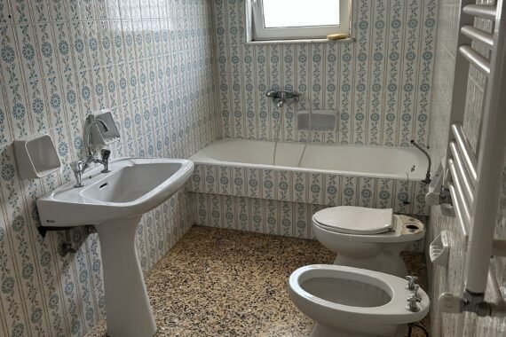 Ανακαίνιση λουτρού - Χανιά