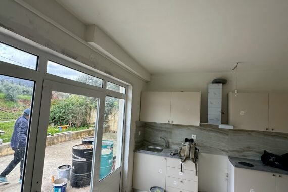 ΑΝΑΚΑΙΝΙΣΗ ΔΙΑΜΕΡΙΣΜΑΤΩΝ - ΝΕΡΟΚΟΥΡΟΥ ΧΑΝΙΑ